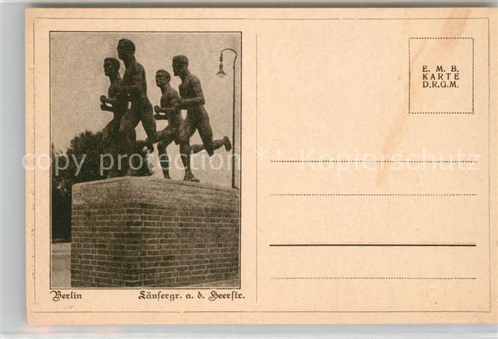 BERLIN  CITY Statue Laeufergruppe Heerstrasse