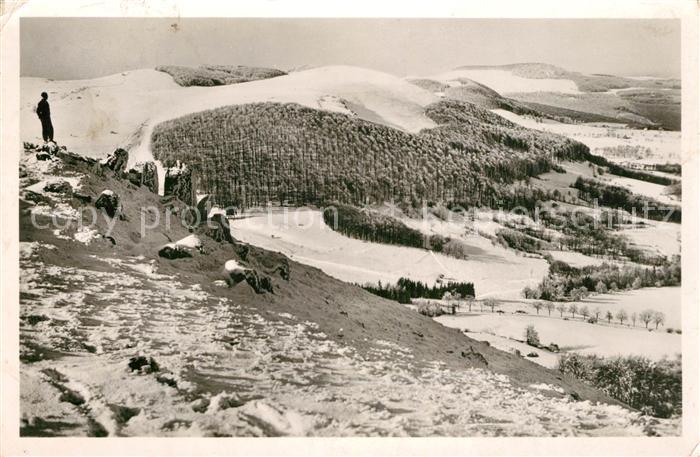 Gersfeld Rh?n Blick vom Simmelsberg auf Reesberg und Dammersfeld
