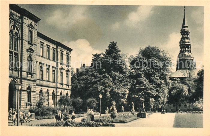 Zwickau Sachsen Albert-Platz mit Dom und Hermann G?ring Schule