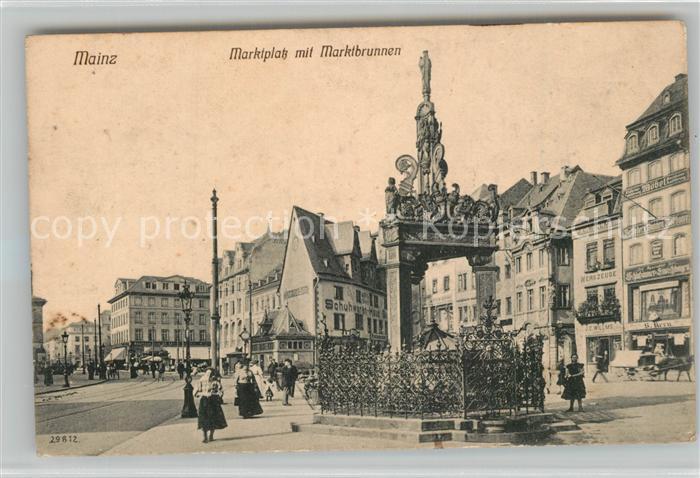 Mainz Rhein Marktplatz mit Marktbrunnen