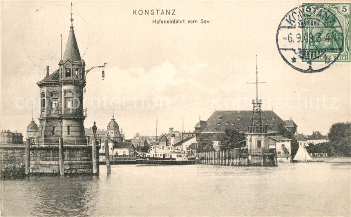 Konstanz Bodensee Hafeneinfahrt Leuchtturm