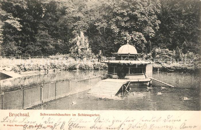 Bruchsal Schwanenhaeuschen Schlossgarten