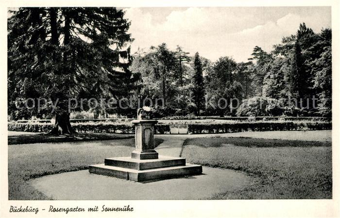 Bueckeburg Rosengarten mit Sonnenuhr