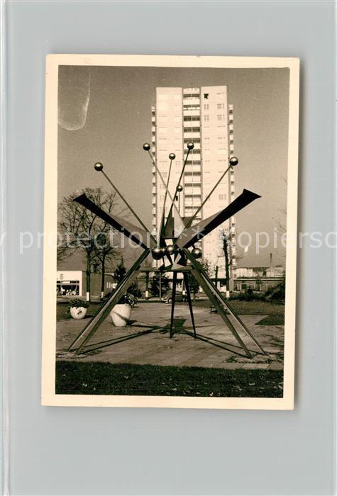 BERLIN  CITY Skulptur Hochhaus