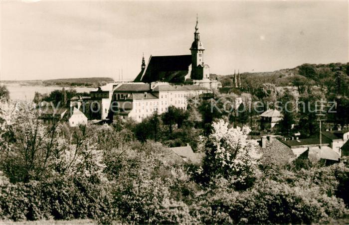 Neuzelle Ortsansicht mit Kirche
