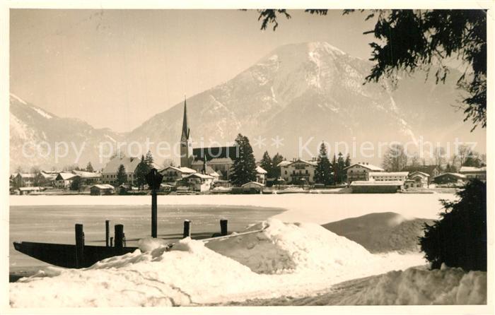 Rottach-Egern Uferpartie am See Winterlandschaft Alpen