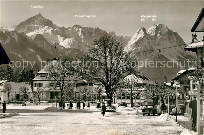 GARMISCH-PARTENKIRCHEN Bayern Marktplatz Alpenblick im Winter