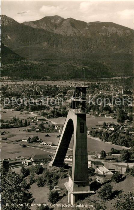 St Anton Kranzberg Skisprungschanze Blick auf Garmisch Partenkirchen und Alpen