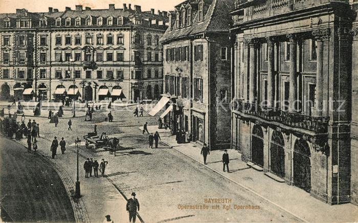 BAYREUTH Bayern Opernstrasse mit Opernhaus