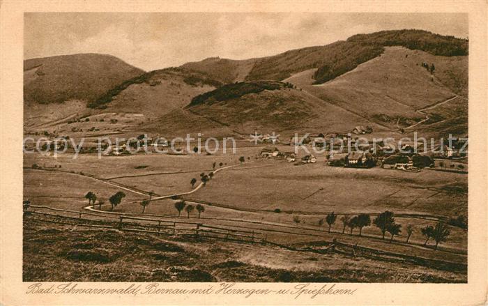 Bernau Schwarzwald Landschaftspanorama mit Herzogenhorn und Spiesshorn