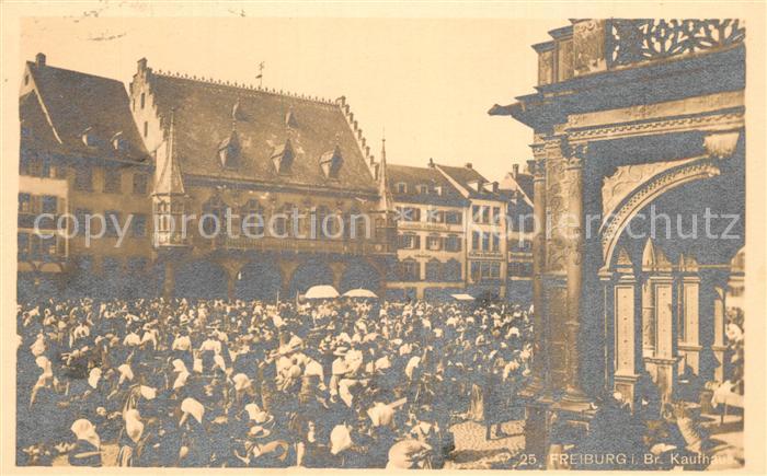Freiburg Breisgau Kaufhaus Historisches Gebaeude Marktplatz