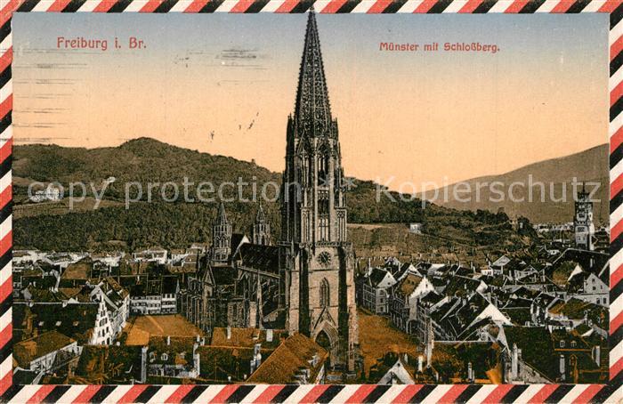 Freiburg Breisgau Muenster mit Schlossberg