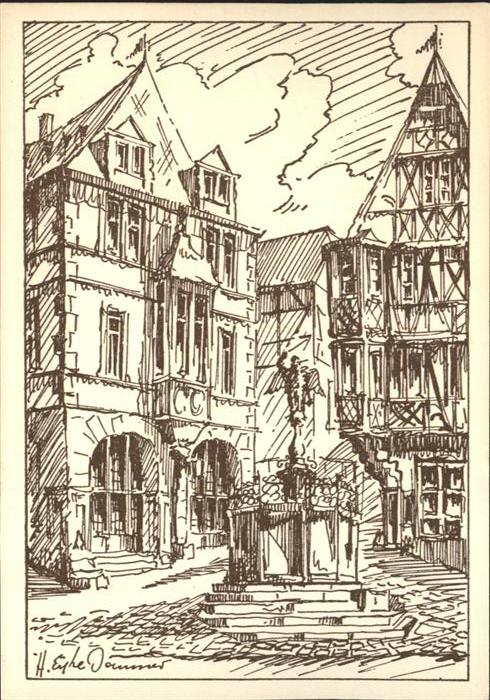 BERNKASTEL-KUES Berncastel Rheinland-Pfalz Marktplatz Michaelsbrunnen