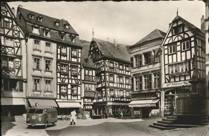 BERNKASTEL-KUES Berncastel Rheinland-Pfalz Marktplatz