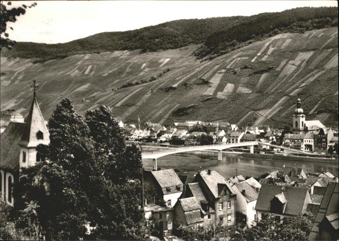 Zell Mosel Fussgängerbrückex *