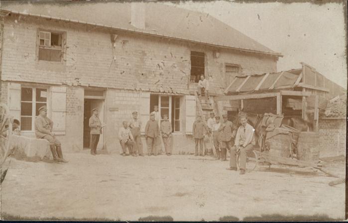 Laon Aisne Laon [handschriftlich] Soldaten