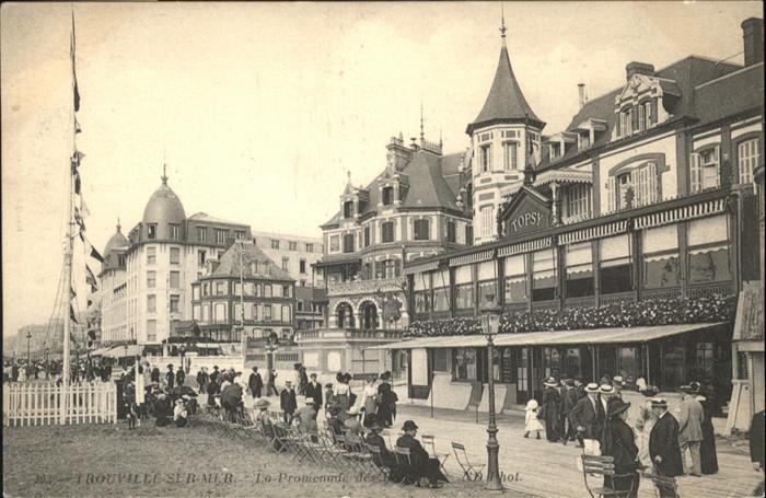 Trouville-sur-Mer Promenade