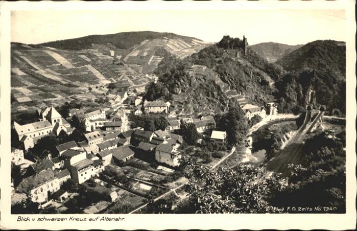 Altenahr Ruine Tunnels