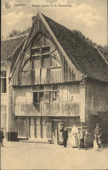 Ypern Ypres Yperen Houten gevels in de Rijselstraat