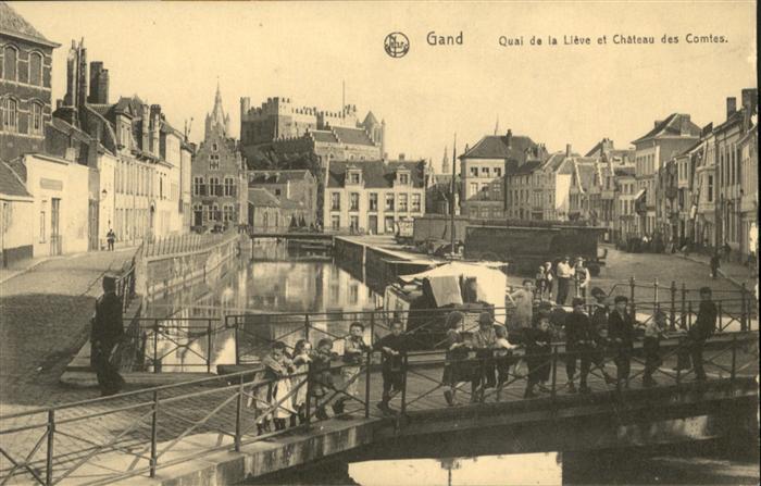 Gand Belgien Gand Quai de la Lieve Chateau des Comte