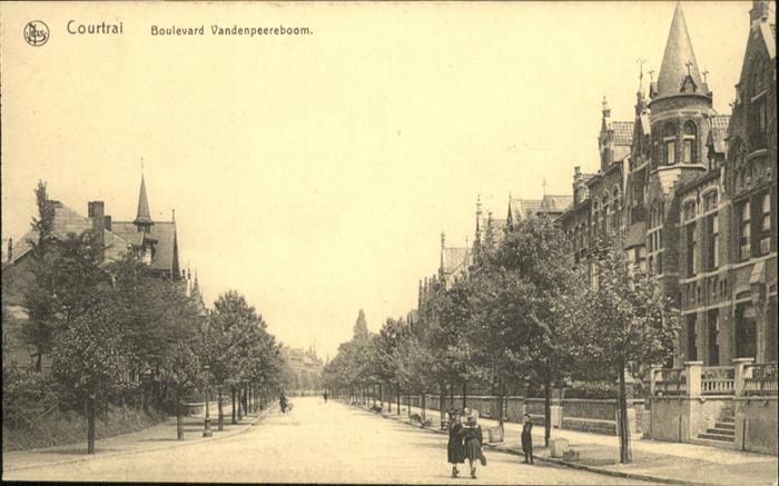 Courtrai KORTRIJK Flandre Belgie Courtrai Boulevard Vandenpeereboom