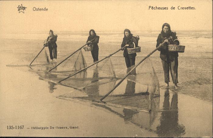 Ostende Oostende Ostende Pecheuses de Crevettes