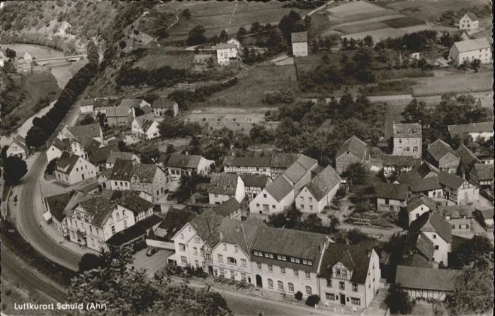 Schuld Fliegeraufnahme