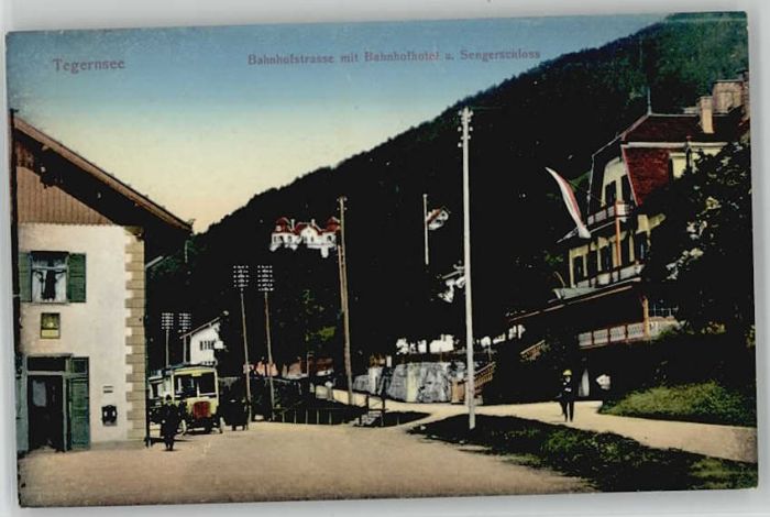 Tegernsee Bahnhofstrasse Sengerschloss Bahnhofhot