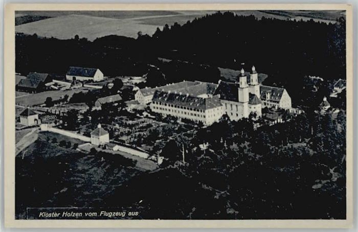 Holzen Schwaben Fliegeraufnahme Kloster