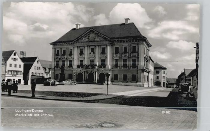Lauingen Donau Marktplatz Rathaus