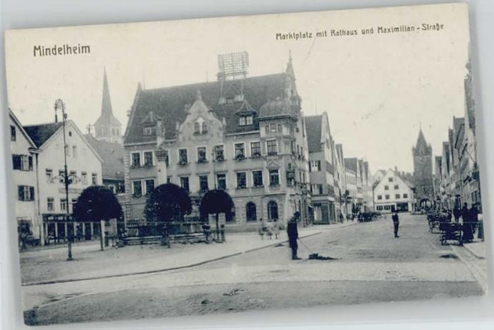 Mindelheim Marktplatz Rathaus Maximilian-Strasse