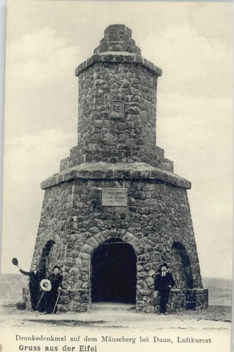 Daun Eifel Daun Dronkedenkmal Mäuseberg