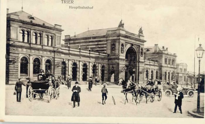 TRIER  CITY Hauptbahnhof