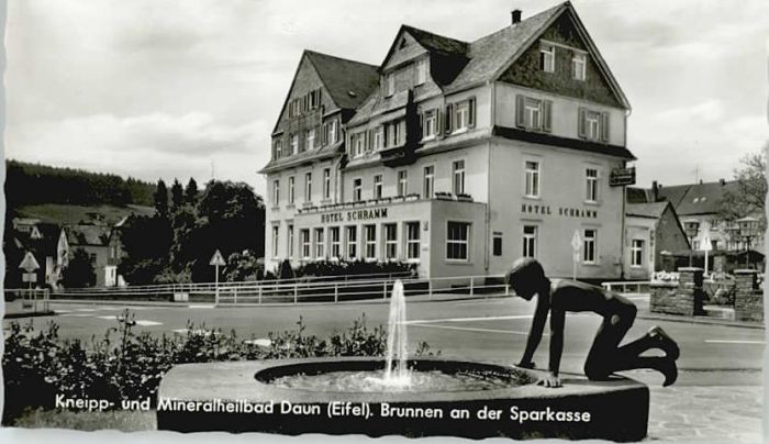 Daun Eifel Daun Brunnen Sparkasse