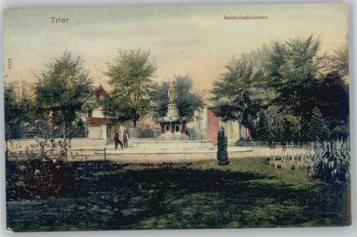 TRIER  CITY Balduinsbrunnen
