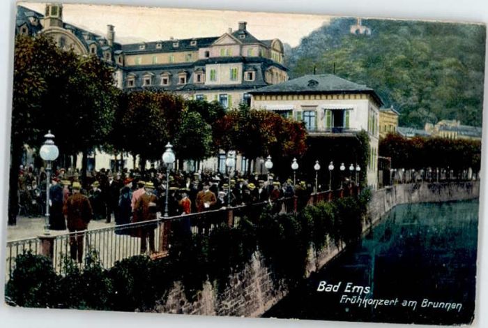 Bad Ems Konzert am Brunnen