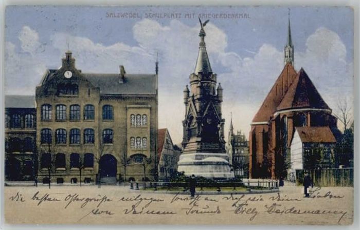 Salzwedel Schulplatz Kriegerdenkmal