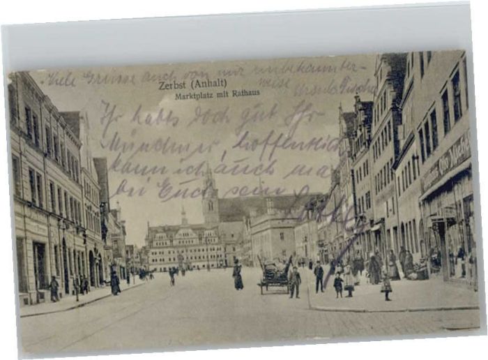 Zerbst Marktplatz Rathaus