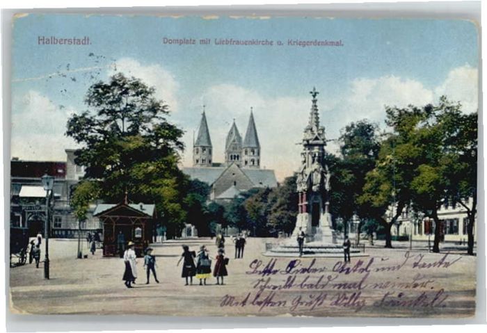 Halberstadt Domplatz Liebfrauen Kirche  Krieger Den
