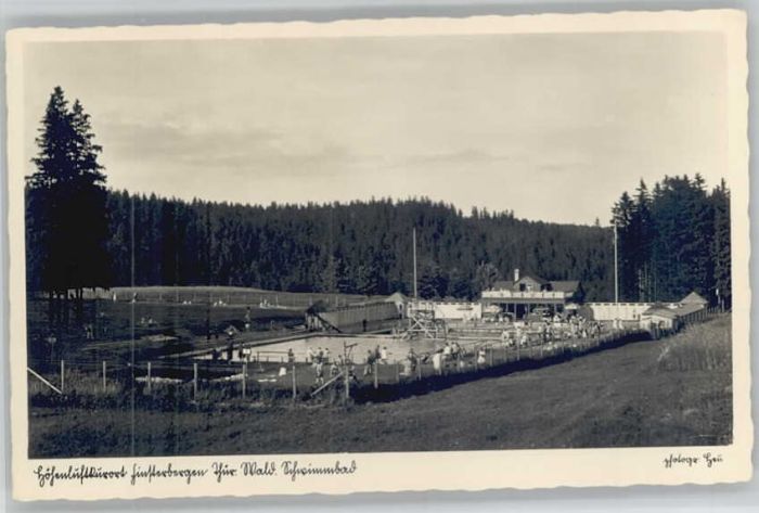 Finsterbergen Schwimmbad