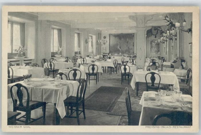 Muenchen Bayern eisser Saal Preysing Palais Restaurant