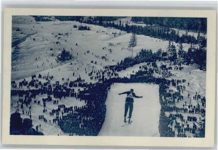 Sachsenberg-Georgenthal Aschberg Sprung des deutschen Skimeiste