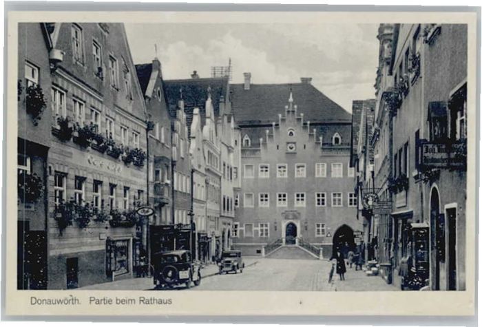 Donauwoerth Bayern Rathaus Cafe Engel