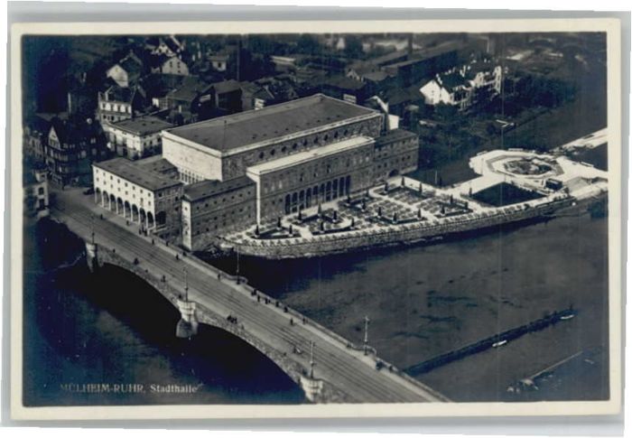 Muelheim Ruhr liegeraufnahme Stadthalle