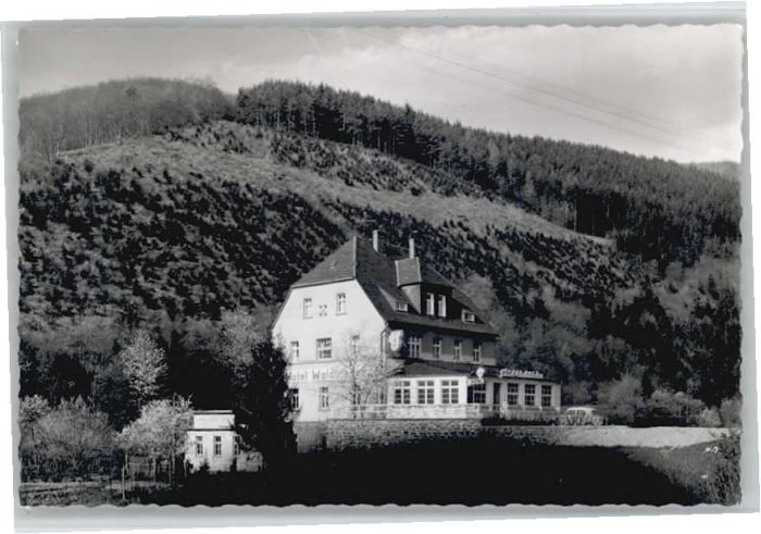 Schuld Hotel Waldfrieden