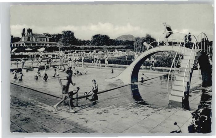 Bad Neuenahr-Ahrweiler Schwimmbad Lennepark