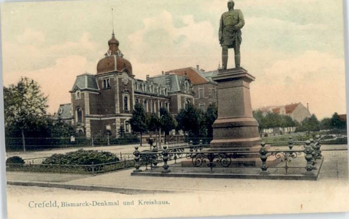 Krefeld Kreishaus Bismarckdenkmal