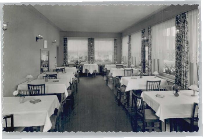 Strassenhaus Hotel zur Post