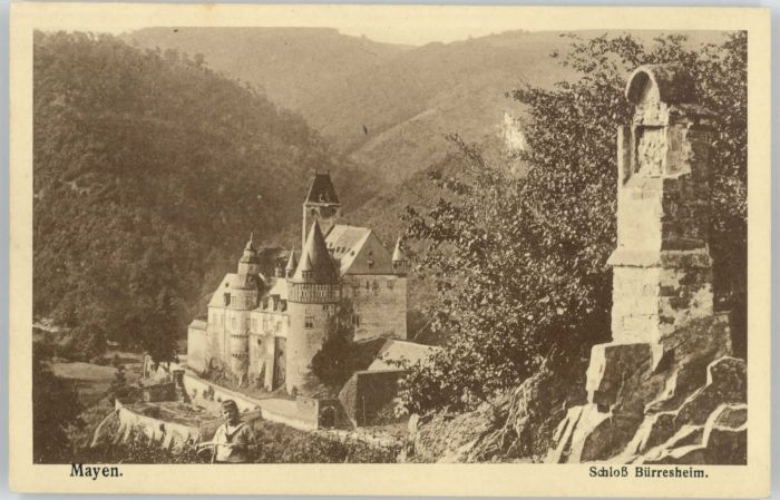 Mayen Schloss Bürresheim