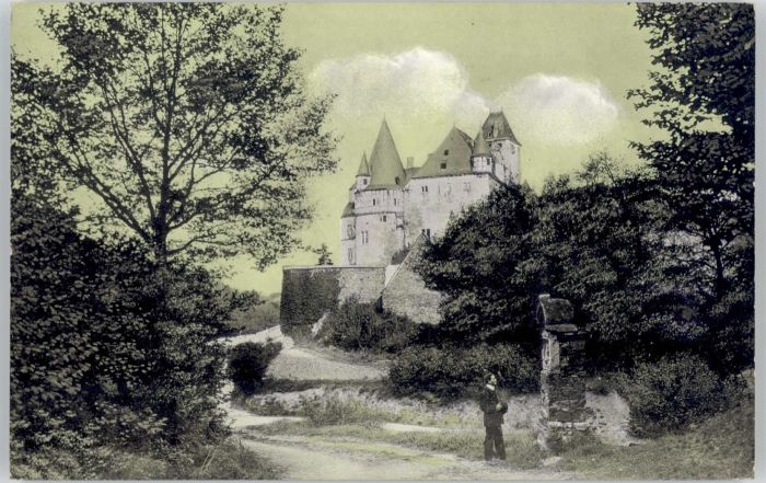 Mayen Eifel Rheinland-Pfalz Schloss Buerresheim